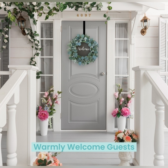 New Welcome Wreath with Chalkboard Sign - Picture 2 of 8